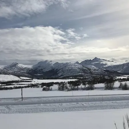 Nordlandshus Ved Lofotr * Bostad