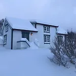 Дом отдыха Nordlandshus Ved Lofotr Bostad