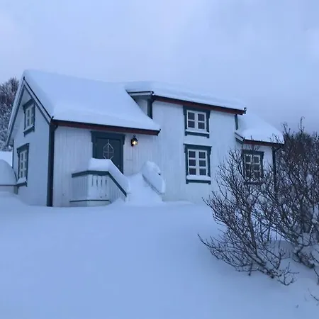 Сasa de vacaciones Nordlandshus Ved Lofotr Bostad